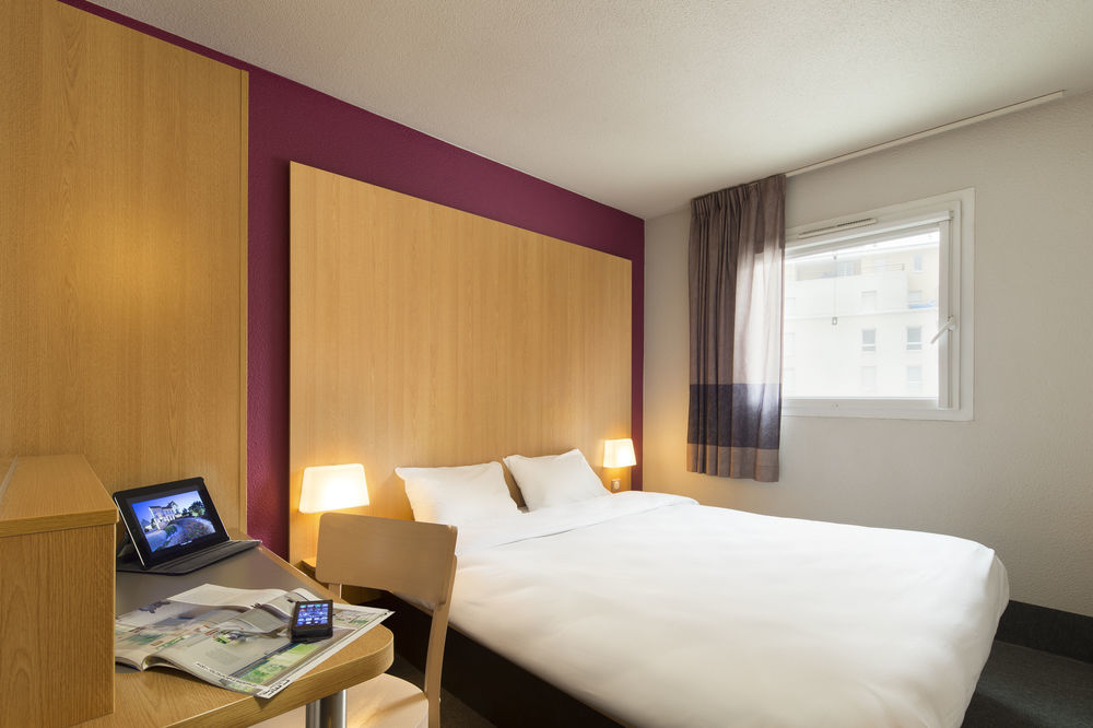 B&B Hotel Montauban Exterior photo